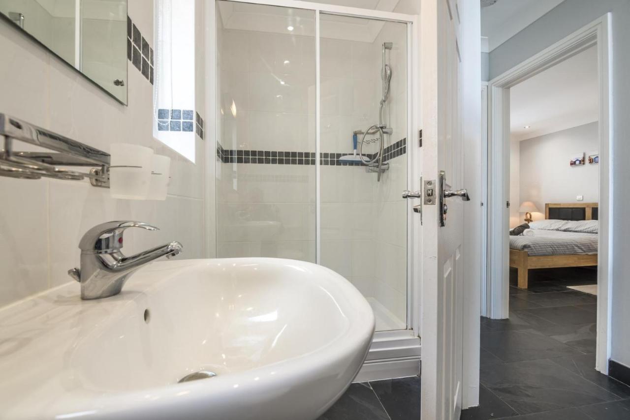 Pendine Heights - 2 Bedroom Apartment - פנדינה מראה חיצוני תמונה